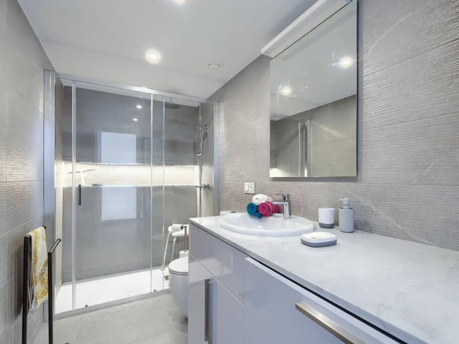 Bonito Apartamento 2 Minutos De La Playa Fuengirola Eksteriør billede